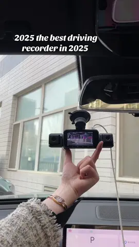 I use it every day #tiktokshop #spotlight #springsale #potlightfind #tiktokmadmebuyit #dashcam #dashcamvideos 