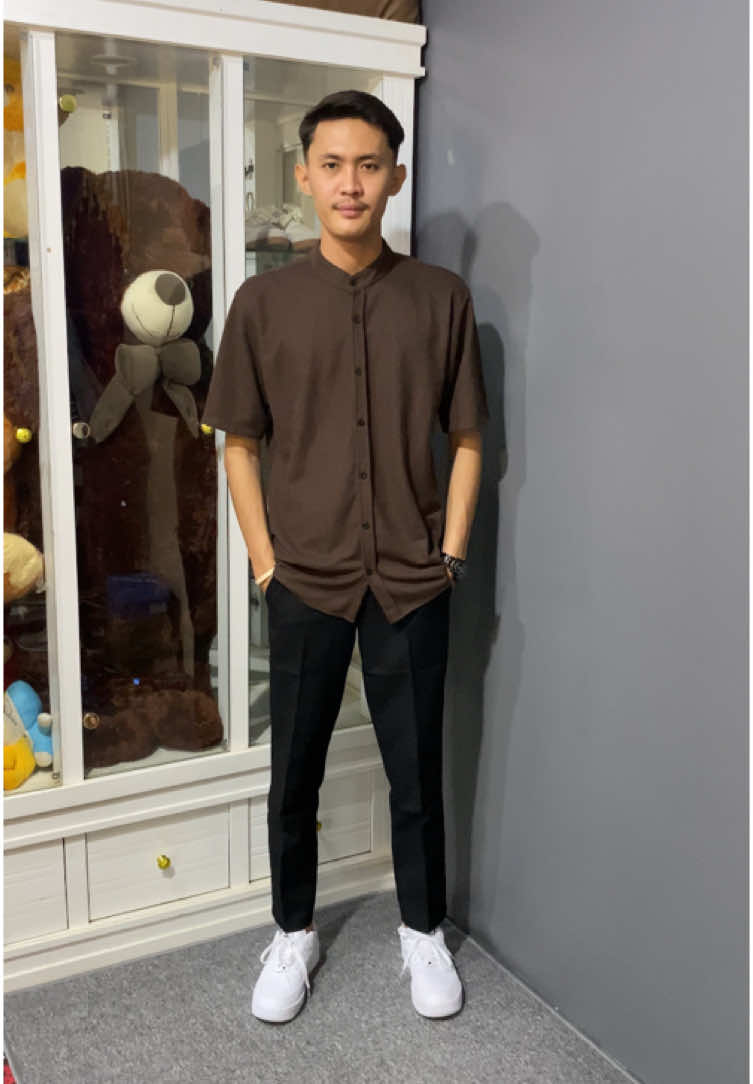 rekomendasi kemeja anti kusut 👌🏻#rekomendasikemeja #kemeja #kemejaslimfit #kemejasanghai 