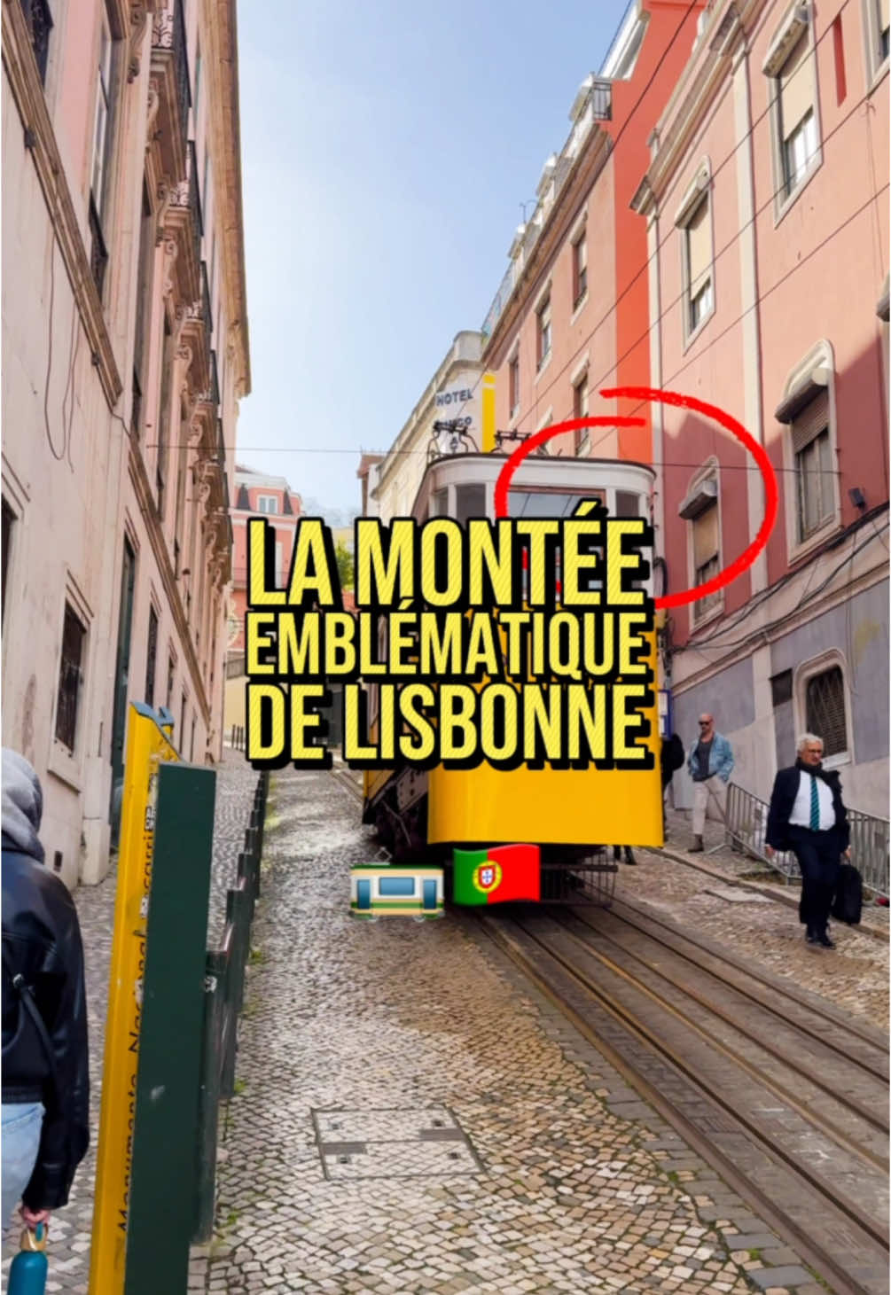 La montée emblématique de Lisbonne 🚃🇵🇹 📍 Ascensor da Glória ✅ Envoie cette publication à une personne qui adore voyager ! L’Ascensor da Gloria est un moyen de transport emblématique de Lisbonne qui permet de rejoindre le Bairro Alto depuis le bas du centre-ville lisboète. Ce funiculaire vous évitera de gravir une montée assez rude et vous amènera tout près de nombreux points d’intérêts. Que vous le preniez pour le fun ou pour préserver vos jambes, le trajet sera assurément dépaysant ! Suivez le guide ! Plus d’informations ici: https://bonjourlisbonne.fr/ascensor-da-gloria/ Abonne-toi à @bonjourevasion pour avoir plus de contenu voyage ! #lisbonne #portugal #fyp #foryoupeople #vacances #voyage #voyager #oupartir #tourisme #oupartirenbonvoyage #oupartirenvacances 