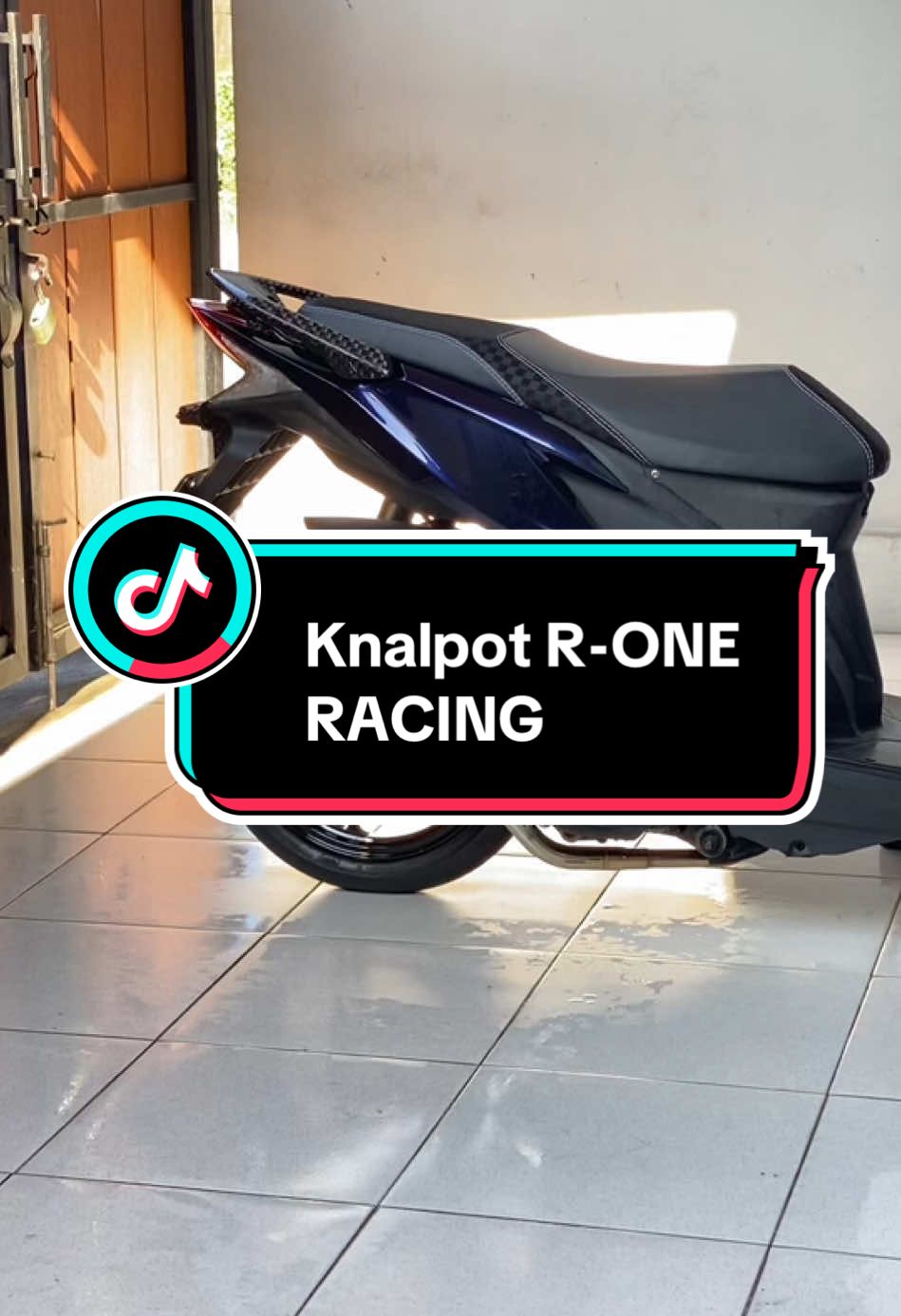 Knalpot R-ONE RACING bikin candu 🔥🔥🔥 cakep benerrr 😍😍😍 #knalpotracing #knalpotroneracing #knalpotstandarracing #variokzr #vario125 