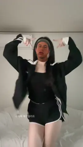 노래 완전 중독성 있다.. #추천 #추천안뜨면삐짐 #추천간판 #머리카락빠질라 #머리카락빠질라@주카다릿 Zukadalit   