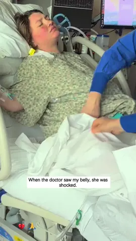 💔😭💔#fypシ #fouryou #us #family #foryoupage #hospital #pregnant #mom #mother #family #fyp #us #usa #women #belly 