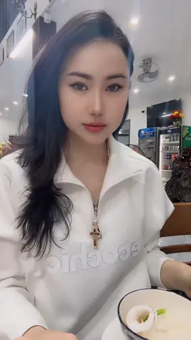 EM ĐÃ ĐẾN QUY NHƠN. VƯỢT HÀNG NGÀN CÂY SỐ ĐỂ  ĐI TÌM MẸ …!!!  #kinhthanh #loichua #conggiao 