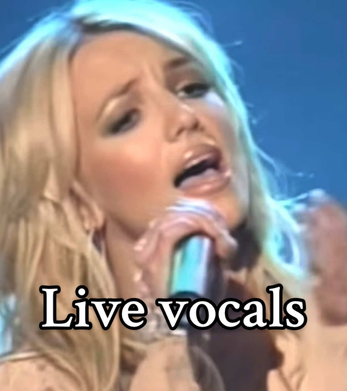 Britney live vocals - I'm Not a Girl, Not Yet a Woman American Music Awards 2002 #BritneySpears #britneyarmy #britneyspearsfan #thewomaninme #queenofpop #2000s #ThrowbackSongs