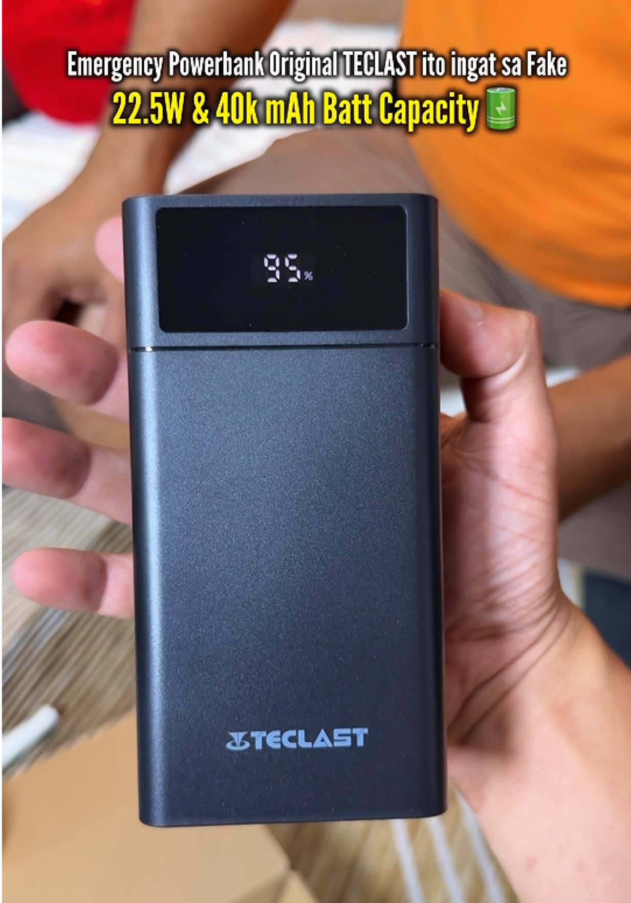 ito bilhin mo kung ORIGINAL 40kmAh 22.5W ng TECLAST hanap mo A40pro #Teclast #A40pro #Powerbank #FastCharging #40kmAh #largecapacityPowerbank