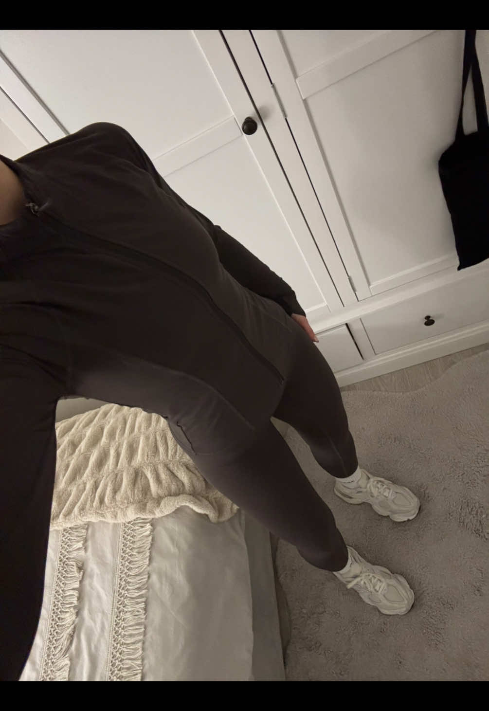 This set has my heart 🤎  @Adanola  #gymset #newbalance #adanola #gymwear #gymmotivation #coffeebean #pilatesprincess #matchingset #Fitness #fyp #bestversionofyou 