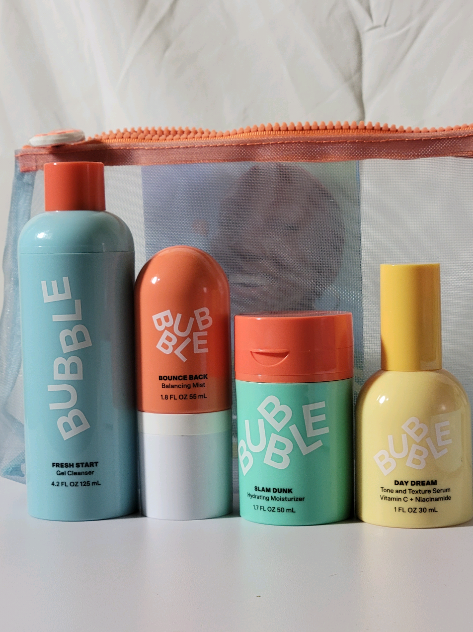 A skincare routine you can trust using 4 products  #gifted by @Bubble Skincare  Step 1- Fresh Step Gel Cleanser Step 2- Bounce Back Balancing Mist Step 2- Day Dream Tone & Texture Serum Step 3- Slam Dunk Hydrating Moisturizer #bubble #bubbleskincare #gelcleanser #balancingmist #toneserum #serum #gelcleanser #faceserum #fyp #bubbleslamdunk #skincareroutine  #bubbleskincareroutine  #hydratingmoisturizercream #facemist  #dryskin 