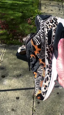 What’s your favourite animal section on this pair? #Airmax90 #am90 #nikeairmax90 #airmax90collection #airmax3 #nike #sneakers #chorleyheat #sneakerhead #airmax #animal 