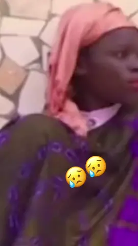 #radiaradiakhéroubeh #fonny_video #drole_videos #salamalikoumtiktok #senegalaise_tik_tok🇸🇳pourtoichallenge #senegalaise_tik_tok #thiass_comedien🤣🤣🤣🤣 #ombiance🤣🤣😂 #humour #capcut_edit #challenge #nostress #221🇸🇳 #visibilité @radia_radiakhè_roubè #seriesenegalaise 