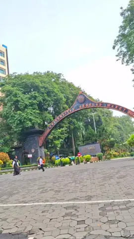 Pov : jadi maba UNS 2025🩵✨️ #universitassebelasmaret #uns #unssolo #ptn #jjptn #snbp #snbp2025 #snbt #snbt2025 #ptnimpian #agit #lolossnbp  #sebelasmaretuniversity 