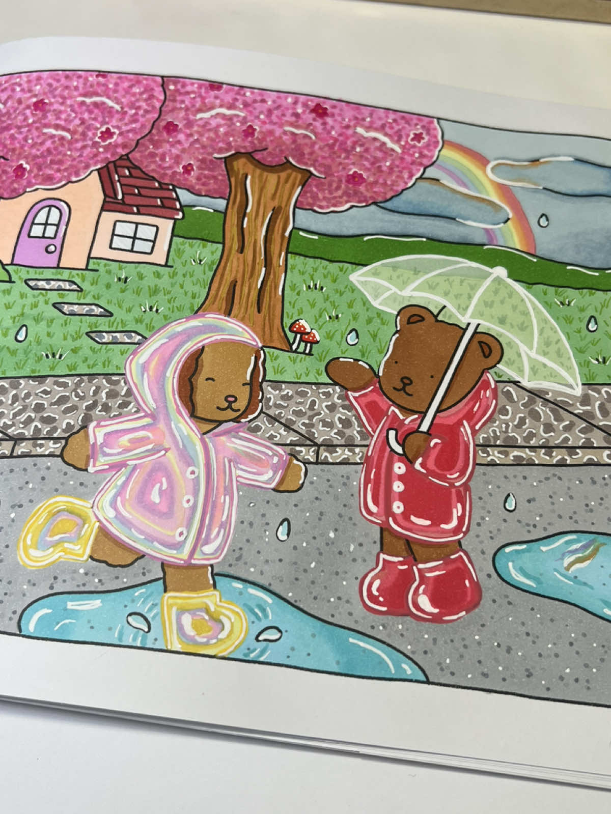 Fazendo a jaquetinha mais famosa dos dias de chuva em livrinhos de colorir 🥹💕 Já vi muita gente fazendo por aí e tô amando todas, mas a que me insipirou mesmo foi a da @Colour with Ess🫧  🤩 #bobbiegoods #diasquentes #coloringbook #coloringbookforadults #coloring #colorir #livrodecolorir #jaqueta #holografica #jaquetacolorida #rainyday #ohuhu #ohuhumarkers #ohuhuart #fyp #foryoupage #foryoupage❤️❤️ 