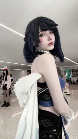 More Yelan  #yelancosplay #yelangenshin #genshincosplay #genshin #GenshinImpact #cosplay #missjunebuggie 