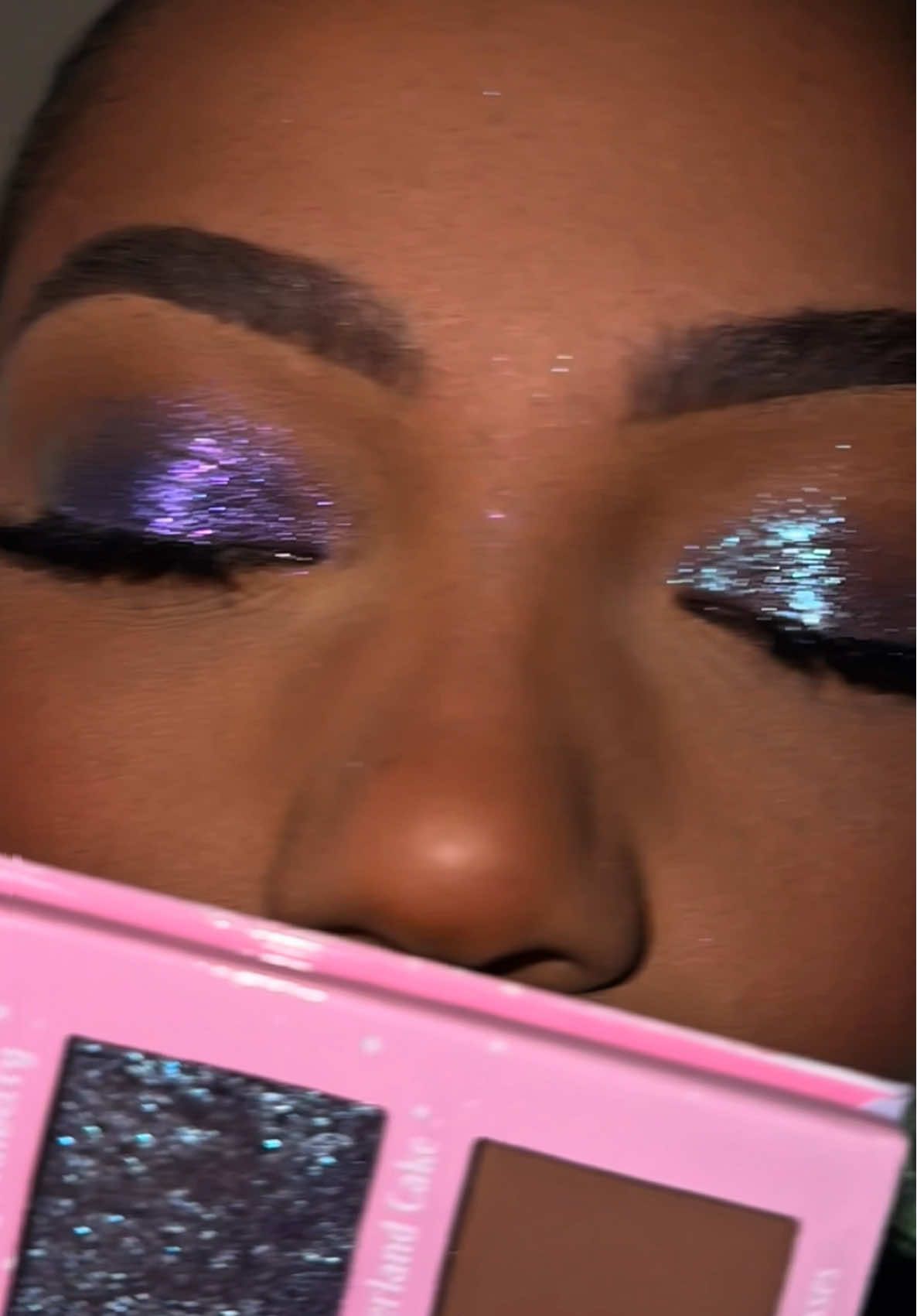 $10‼️⁉️🤯🤯 YESSS $10 for 6 DIAMOND Iridescent shadows AND 3  complementary matte shades! GET YOURS while our Sweets Palette is STILL available 🤭 #beautyinfullbloom