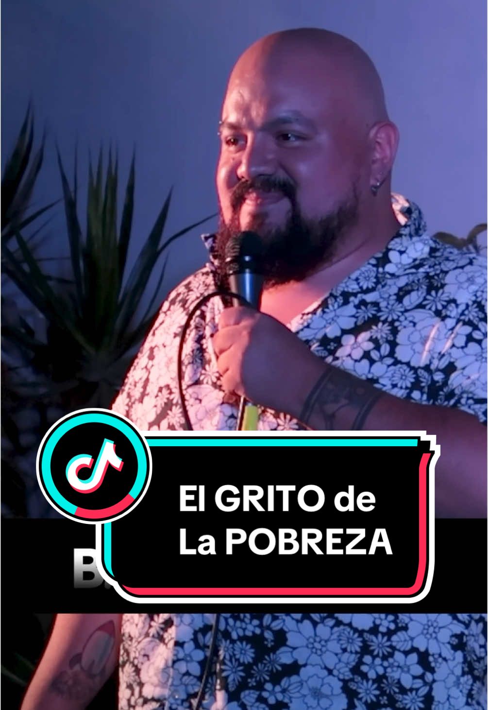 Tobi tirando chistes en BITS 🔥 Todos los jueves a las 8pm lo mejor de la stand-up de Lima está en BITS. Te esperamos en el renovado Quartier de Miraflores 🚀 . #standupcomedyperu #comediaperu #tobi 