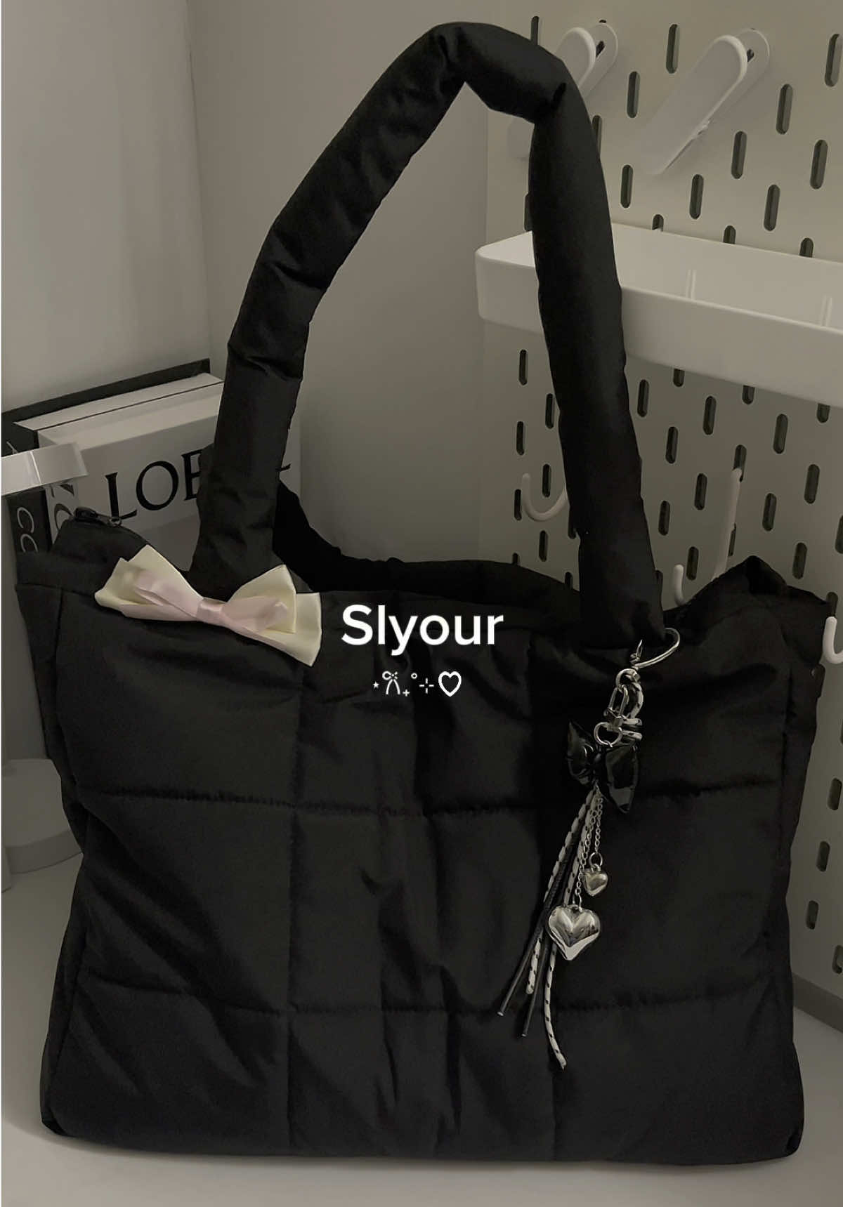 Mang đi học hay đi làm cũng được luôn, đựng đồ thoải mái nha....⋆𐙚₊˚⊹♡#totebag #slyour #bag #fashion #trending #fyp 