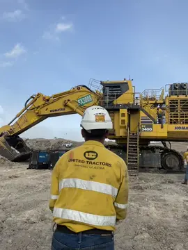 #mekaniktambang #unitedtractors #kalimantan #fypシ゚ #pc3400komatsu #mekanikmuda #foryoupageofficiall 