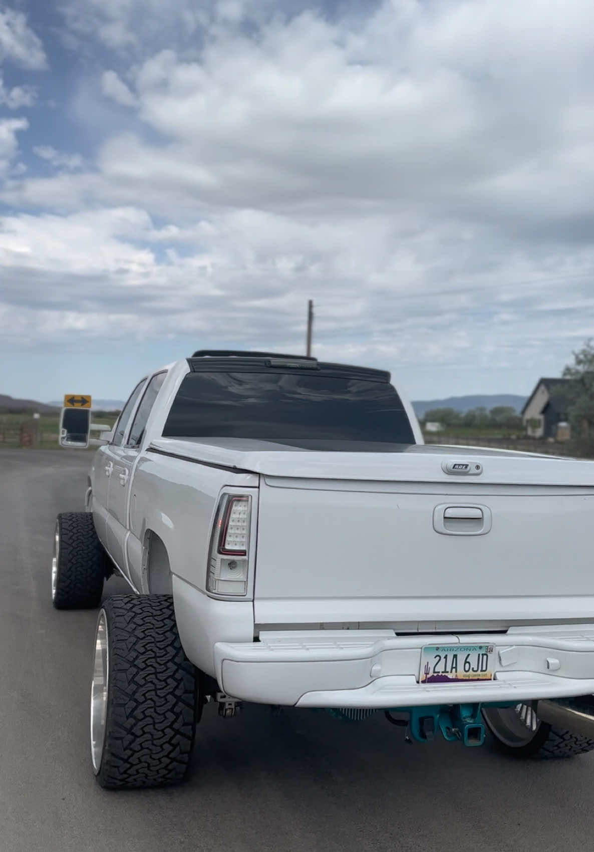Try harder  #fyp #trucktok #duramax #femaledriven #26s 