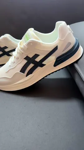 #Running #slippers #komportable #shoolshoes #Mgasapatosaslabasparamgalalakiatkababaihan 