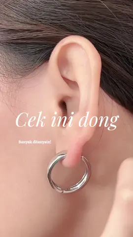 Anting hoops simple classic😍#aksesoris #fyp #antingkekinian #perhiasan 
