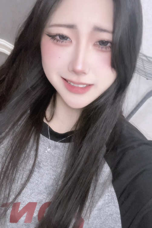 なんか笑い方性格悪そう