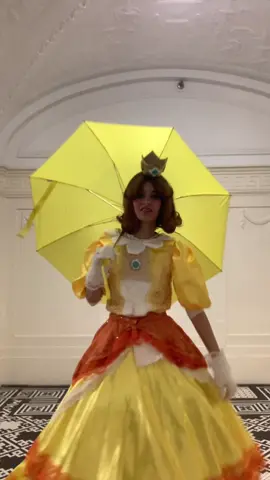 HAPPY PURIM 💜✨#jewishcosplayer #purim5785 #princessdaisy #purim2025 #princessdaisycosplay #jewishgirl #jewtok 