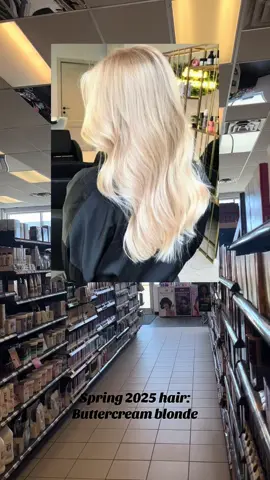 Spring/ summer 2025 trend 📍 milky buttercream blonde highlights 👱‍♀️all from sally beauty Canada🇨🇦 @Sally Beauty #hairtok #spring2025 #hairstyle #DIY #sallybeauty #athomehair #blonde #haircolour #hairtutorial #beauty #tutorial #haircolor #beautyhacks #bayalage #buttercream #summer2025 #gloss 