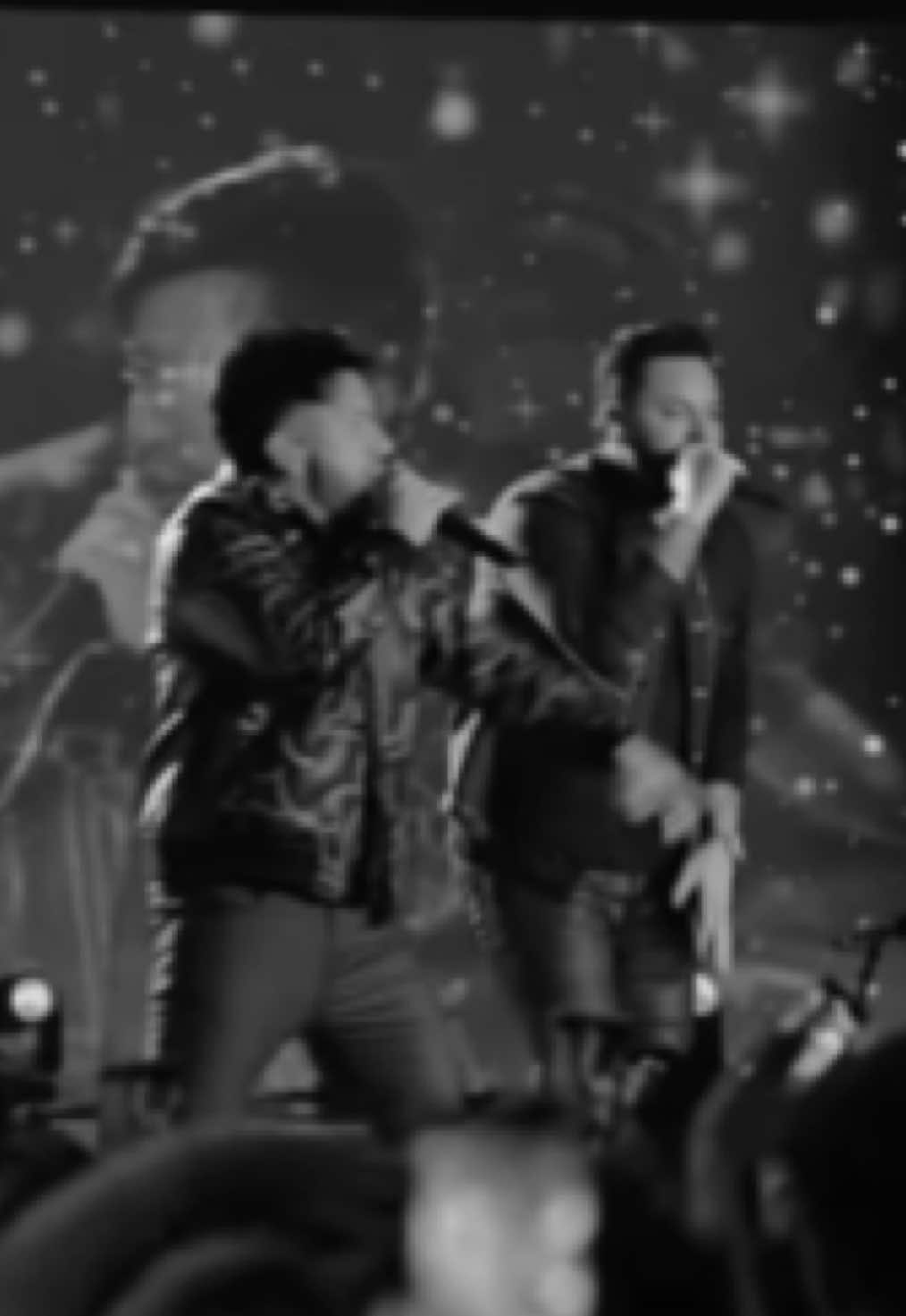Tubarões/ Diego e Vitor Hugo #tiktok #foryour #famoso #video #musically #musica 