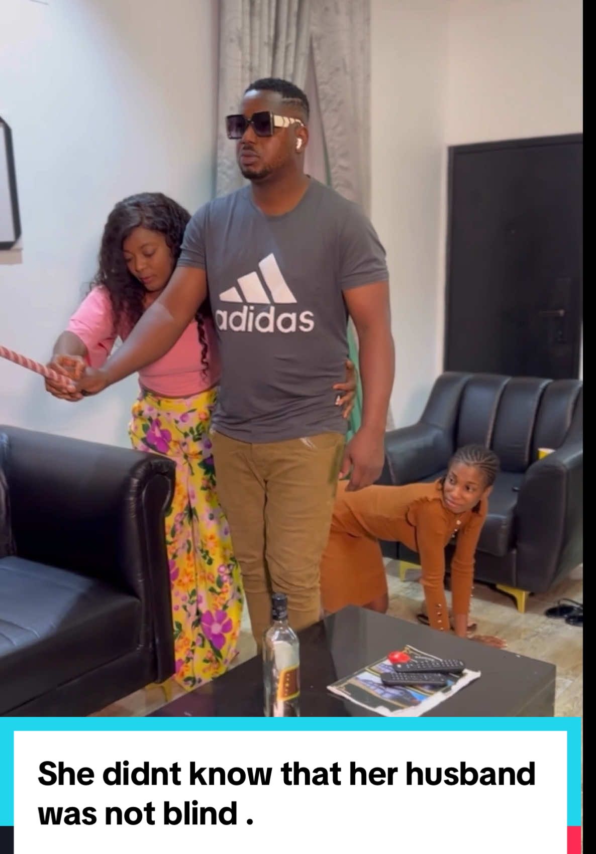 She didn’t believe her husband can see . #foryoupage #trendingsong #tiktok #viralvideo #trend #viral #viral #trendy #whatcountryisthis? #miriam #treanding #whichcountryisthis? 