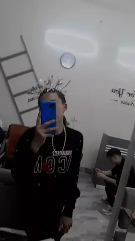 😄😅