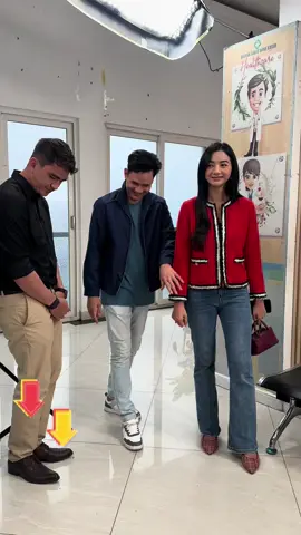 Harusnya amira di gangguin elang, ini elang yg di ganggu biru🙈😎😂 #fyp #fypシ #fypシ゚viral #fypシ゚viral🖤tiktok #suciasabrina #belakanglayarred #affiliate #affiliatepemula #CapCut #sinetron #terbelenggurindu #drama #rcti 