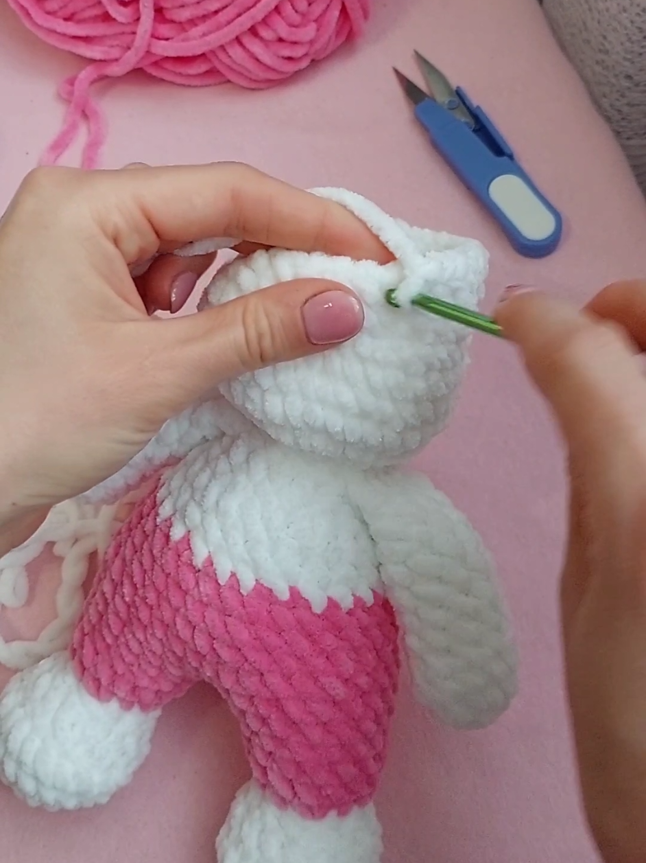 Instagram: tok_toys.ua #плюшевііграшки #crochetersoftiktok #amigurumilove #амігуруміукраїна #amigurumilove #amigurumis #amigurumi #kniting #handmadetoys #crochettutorial #crochet #рек 