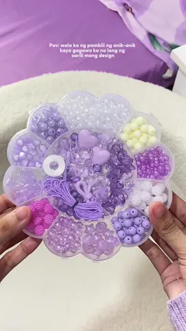Ang gaganda huhu 🥹 may bagong hobby na naman si ante 😅💜 #beadedbracelets #phonecharm #beadsset 