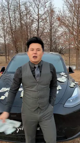 #elonmusk yilongma's only job is to make you happy! wow! i love you#tesla 