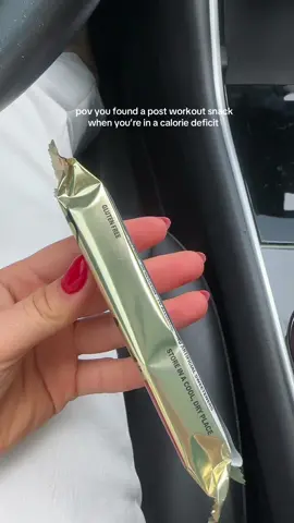 low cal high protein 🤝 #proteinsnack #proteinbar #proteinbars #postworkout 