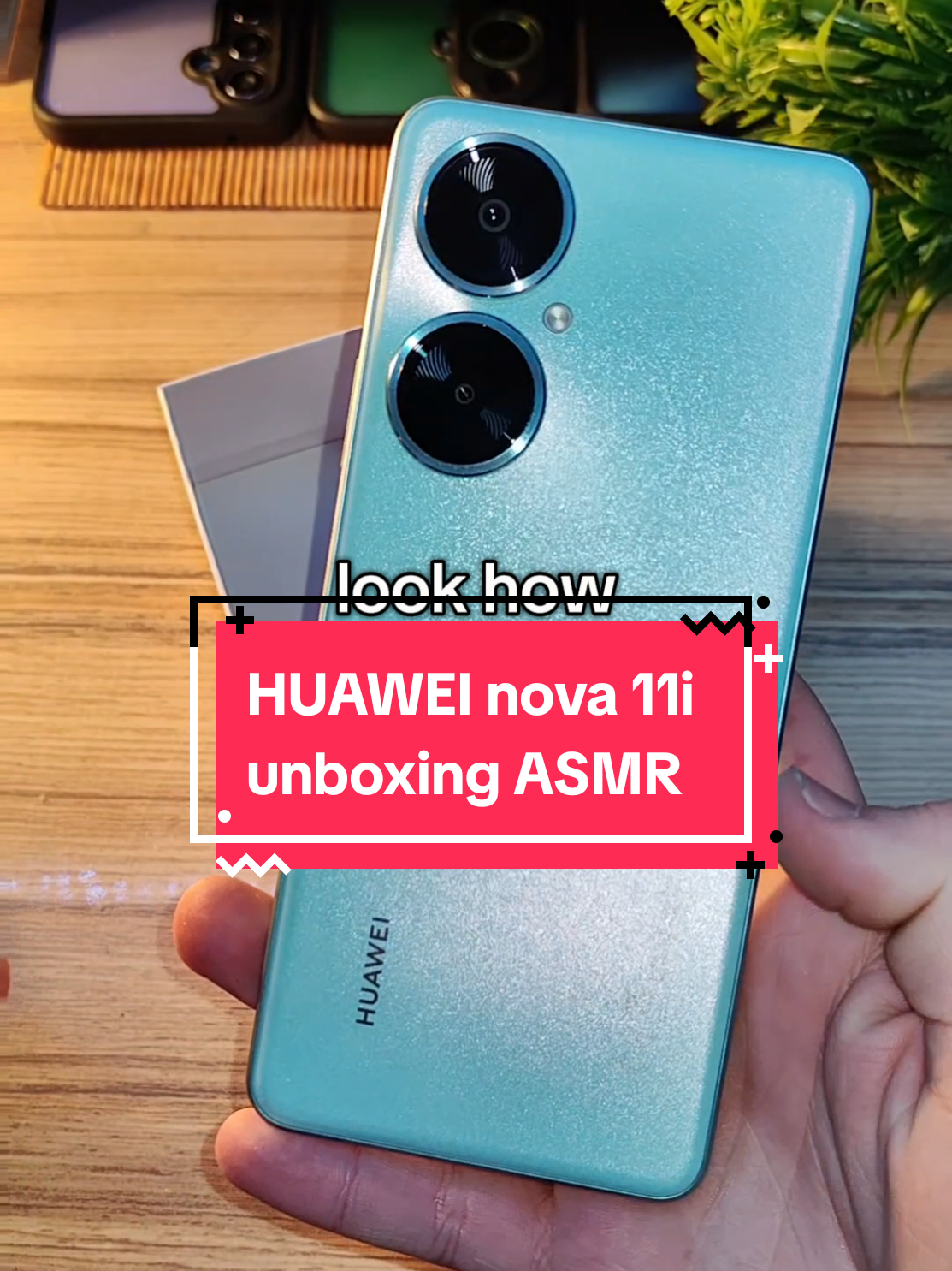 HUAWEI nova 11i - unboxing ASMR 👀 I just bought a resealed HUAWEI nova 11i smartphone and here is the unboxing of the device. In the box, you will get a clear case, some paperwork and a 40W HUAWEI SuperCharge charger with a cable. Also, there is a screen protector on the display, which is really great! 🤩 My first impressions of the HUAWEI nova 11i are just like usual - HUAWEI never disappoints. 🥳💕 Bought it off eMag (Romania) resealed, with my own money. Now I have the full Huawei Nova 11 Series - Nova 11i, Nova 11 and Nova 11 Pro 😭😍💯❤️✅ #huawei #huaweinova11i #nova11i #unboxing #redviews #asmr #smartphone #huaweiphones 