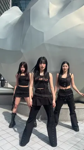 암컷 🔥 . . . . #kpop #jennie #likejennie #fyp #blackpink #zyxcba #08 #09 #07 #korea #dancer #viral? #randomplaydance #kpopers  . . . . @틱톡 TikTok Korea @YG FAMILY OFFICIAL @JENNIE 