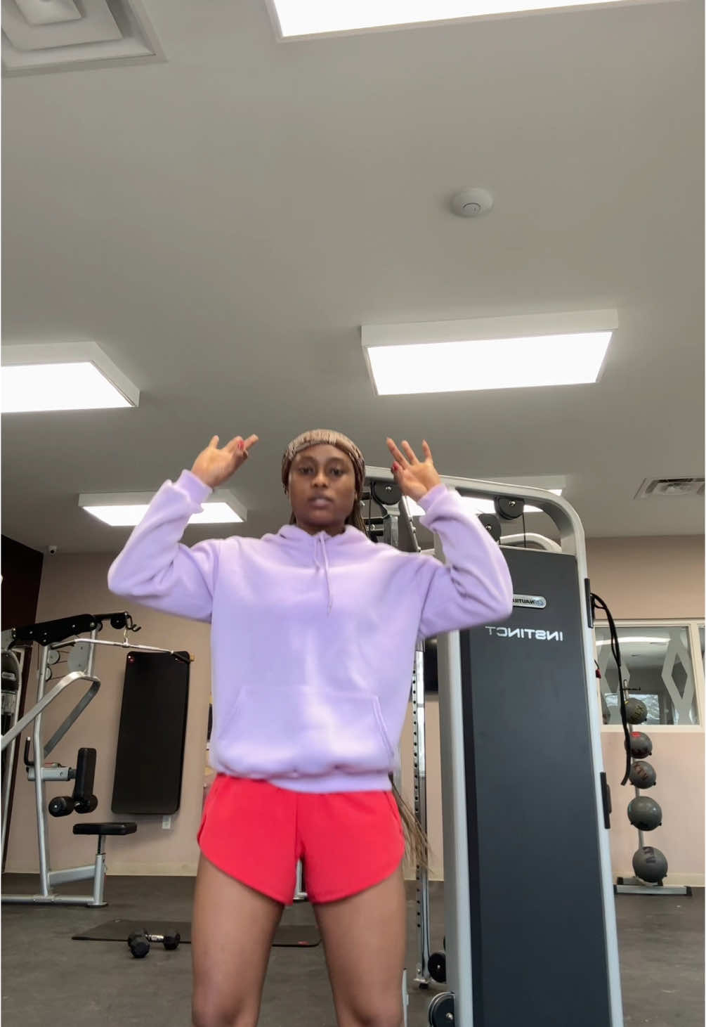 Can’t get enough of this …! Sweet song 🎵  #excellent #fyp #imback #palomaasante #dance #danceaminute #nigeriantiktok🇳🇬 #ghanatiktok🇬🇭 #excellentdancechallenge #dancegodlloyd #usa #gymdance #follow #linkup 