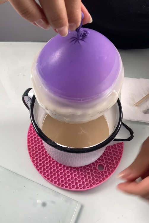 Vem acompanhar a produção dessa vela lindíssima, que queima em espiral.. #velaemespiral  #velasaromaticas  #velasdecorativas  #fyp  #foryoupag  #vaiprafy 