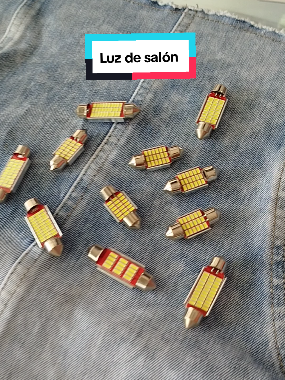 Foco Led Luz salón $3 c/u #tena #puyo #tunning #importamazonas #universal  #accesorios #autopartes #autolujos #auto #vehiculo #napo #pastaza #envios #Amazónica #Sucumbios #Orellana #Napo #MoronaSantiago #MoronaChinchipe #luz #salon #led #iluminacion #intensidad 