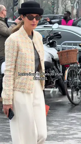 The Parisian girls sure know how to wear Chanel ✨ I don’t know about you but this pearl clutch will forever live rent free in my head ✨ favorite looks?  #parisfashionweek #chanel #whatpeoplearewearing 