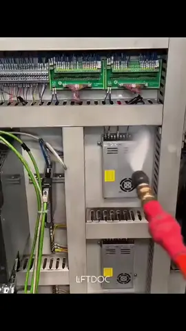 Cleaning panel..   . #Engineering #EngineeringResources #TeknikIndonesia #SumberTeknik #EngineerLife #BelajarOnline #EngineeringIndonesia#BelajarTeknik #ResourceTeknik #ModulTeknik #DownloadTeknik #ReferensiTeknik #TeknikIndustri #EngineeringResources #BukuTeknik #PanduanIndustri#InstrumentControl #InstrumentasiTeknik #ElektrikalTeknik #ElectricalHandbook #MechanicalEngineering #MechanicalHandbook #MaintenancePlanner #AnalysisTeknik #ElectronicEngineering #TeknikElektronika