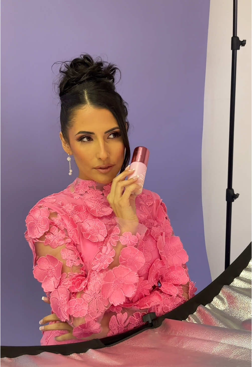 day in the life with me & @Sharoon Martinez  model x MUA  hair & makeup by me  #photography #photoshoot #dayinmylife #Vlog #makeupartist #model #bostonmodel #nyxcosmetics #dibsbeauty #softglam #influencer #beautyinfluencer #esthetician 