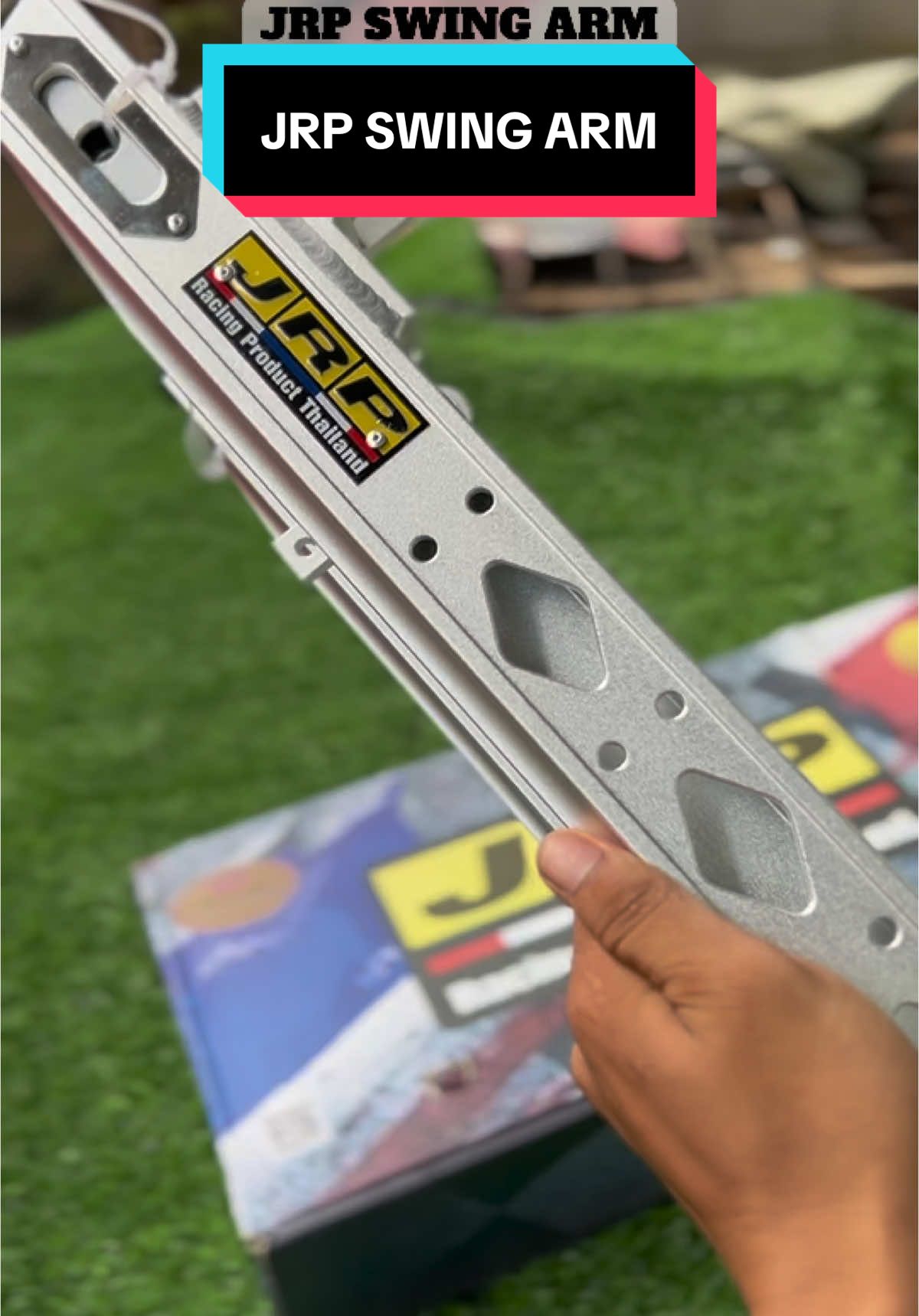 Legit mga boss ang mura nlng nitong JRP swing arm! Ano pa inaantay nyu pag ubos na? Check out na mga boss✅ #jrpswingarm #jrpswingarmforpantra #jrpswingarmdiamonddesign #jrp #jrpswingarmplus2 #adjustableswingarm #swingarm #motorcycleswingarm #swingarmforwave #swingarmforxrm #motorcycleaccessories #motoparts #motopassion #fy #foryoupage #foryou #fyp 
