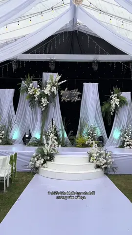 1 chiếc sân khấu tạo nên bởi những tấm vải lụa#hoccamhoa #hoayenninh #đamcuoidep #xuhuong2025 #rapdephungyen 