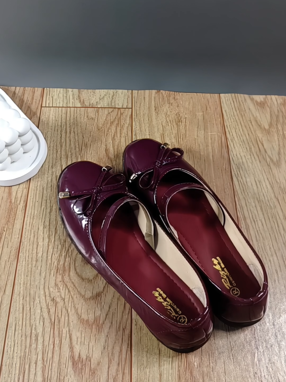 flatshoes nya cakep bgtt😍#flatshoes #flatshoescantikk #flatshoesmaroon #flatshoeskuliah 