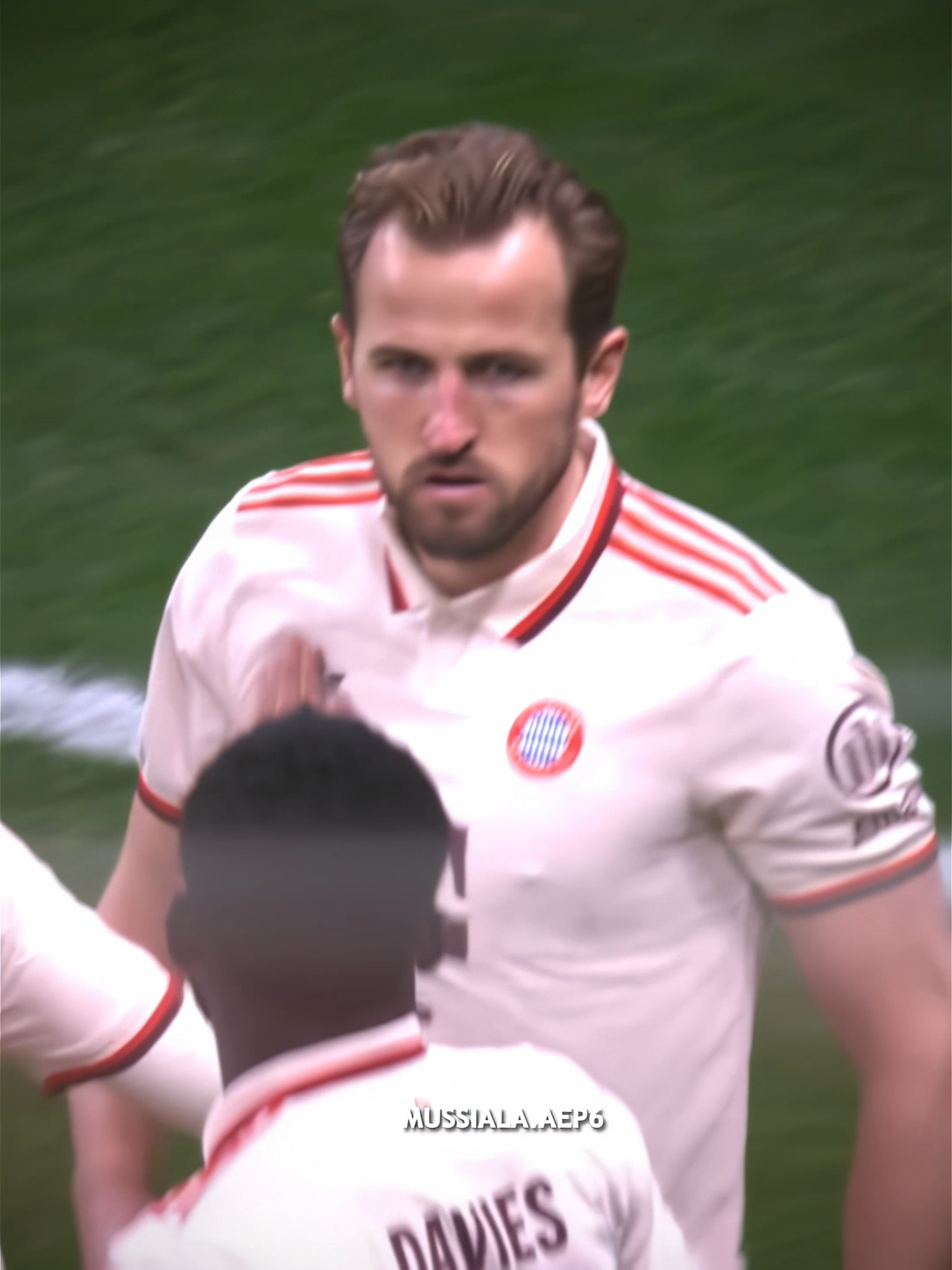 Goat Striker#harrykane#kane#bayernmünchen#miasanmia❤🤍❤#miasanmia#aftereffect#aftereffectsedits#harrykane10#alphonsodavies#fußball||Credits to: @jibba.amp @bayernzoneee_ @ctmbayern.ae (for most Kane clips/scp)
