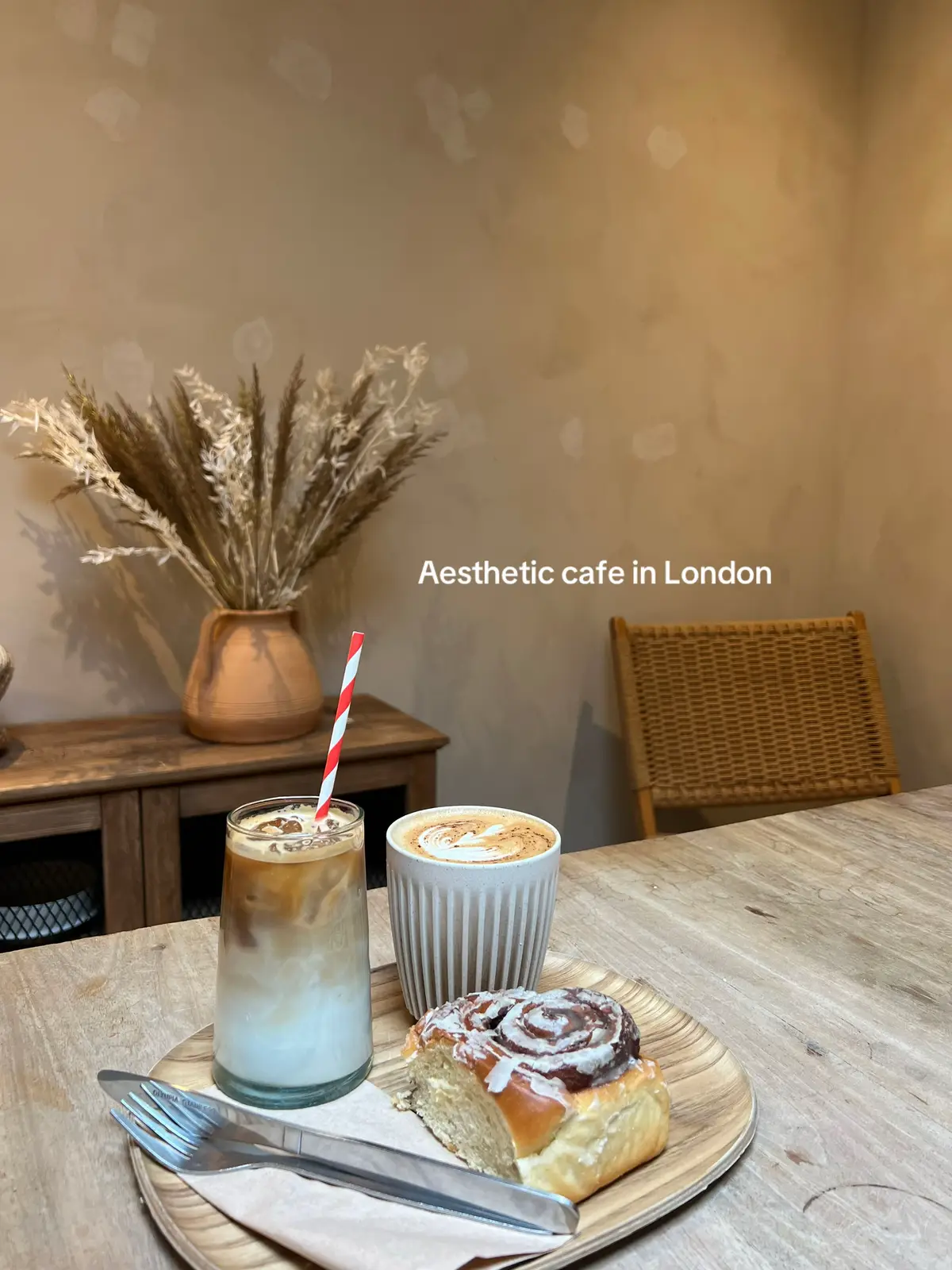 📍LOAFT Covent Garden  #london #londoncafe #fyp #cafetok