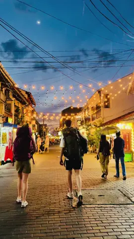 Embracing the magic of Galle Fort at night🥹✨ . . . #GalleFortNights #HistoricVibes #nightvibes #gallefort🇱🇰 #srilankan_tik_tok🇱🇰 #SriLanka #GalleFort 