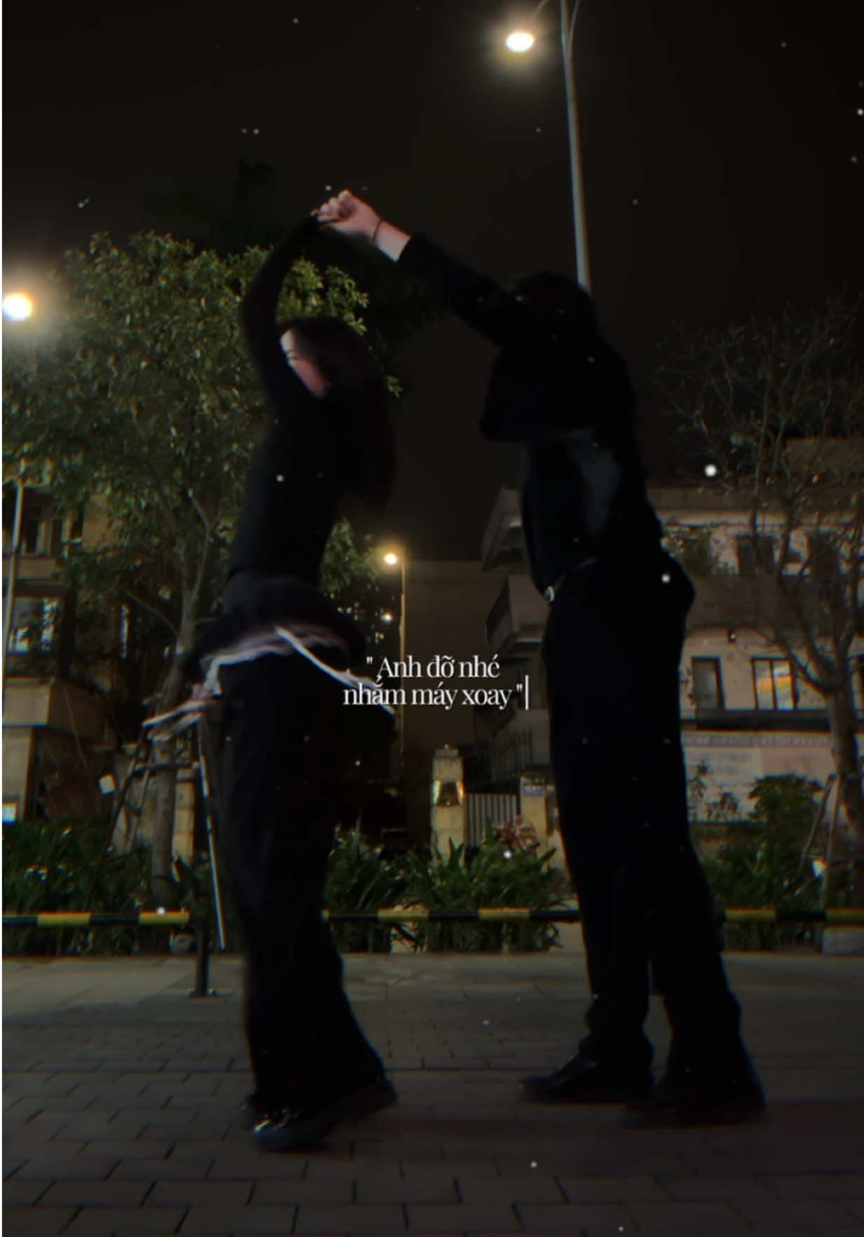 K ai khiêu zũ mà cười k ngậm được mồm z hết á=)))) #dancinginthedark #SOOBIN @SOOBIN #nhaytrongtoi  #foryou #beavoizoo 