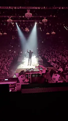 AFAS LIVE😍 #feestjeopwielen #frankvanetten 